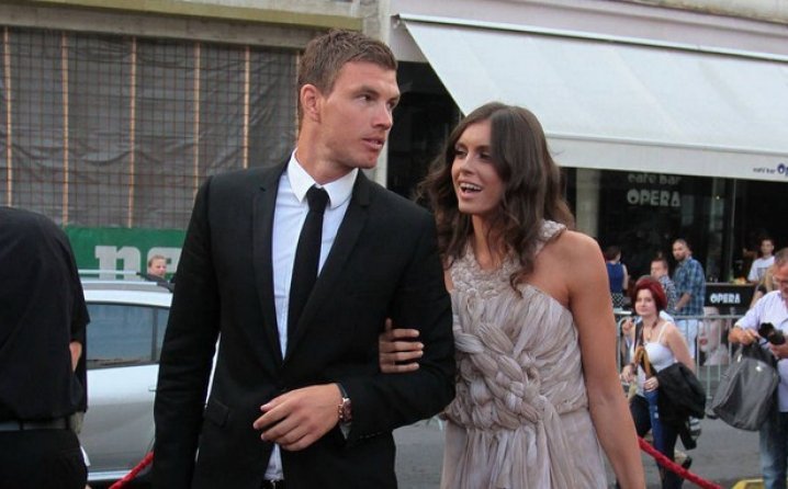 Provalili u kuću Edina Džeka i uzeli 500 evra