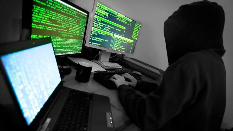 FSB: Ugrožen finansijski sistem Rusije, slede sajber napadi