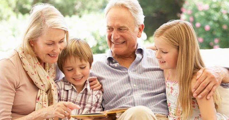Djedovi i bake utiču na emocionalni razvoj unučadi