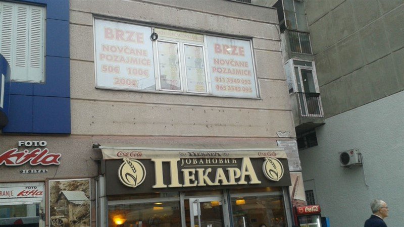 Zelenaši konkurišu bankama