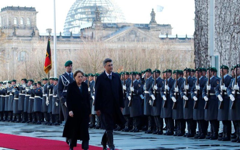 Plenkovića redom ribaju: Bajden, Merkel, EK...