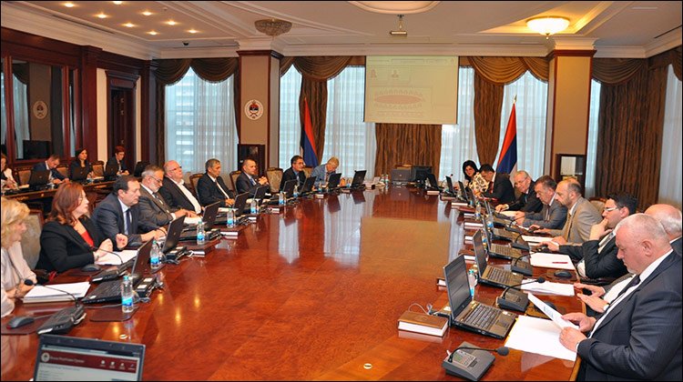 Vlada RS neće više moći spašavati banke budžetskim novcem