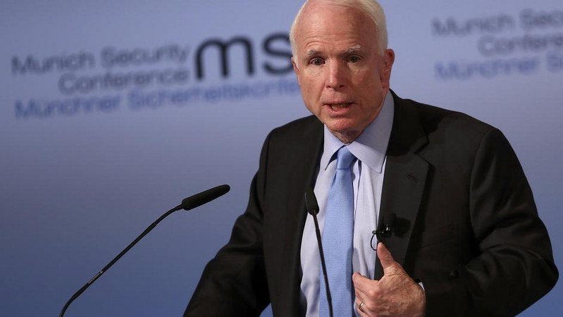 Džon Mekejn: Gušenje slobodnih medija je ono čime počinju diktatori