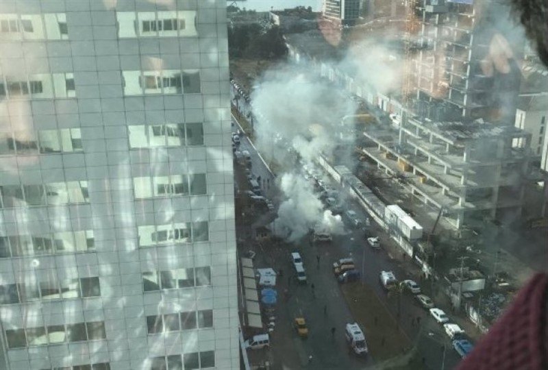 Eksplozija ispred zgrade suda u Izmiru (video)