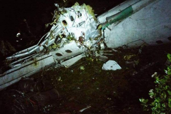 Avionu nestalo goriva kad je pokušao da sleti