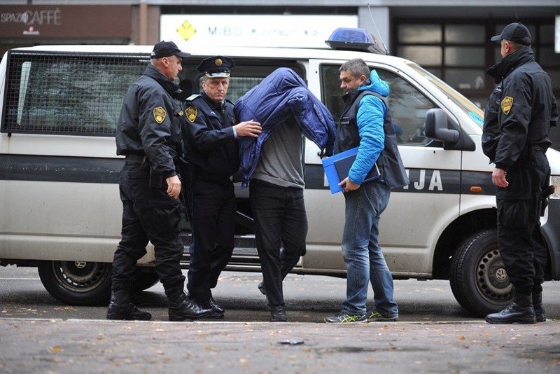 BiH: Akcija “Pravda” - predao se brat Alije Delimustafića