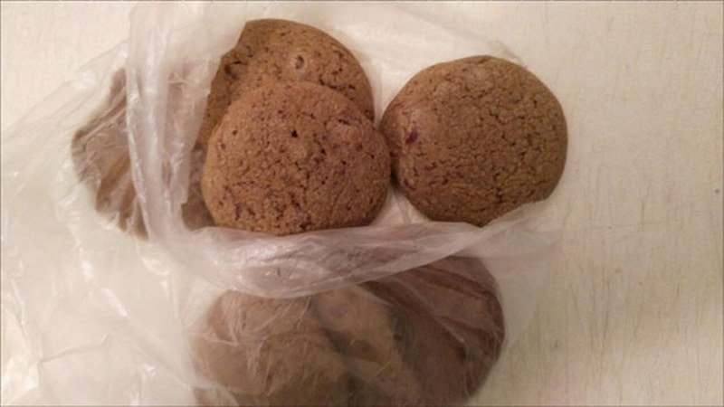 Prvi put u Srbiji – zaplenjeni kolačići sa marihuanom